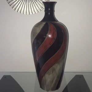 El Dorado Vase